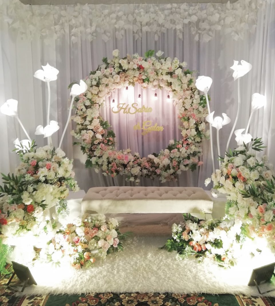 Konsep Photo Booth Bertema Sofa Keren