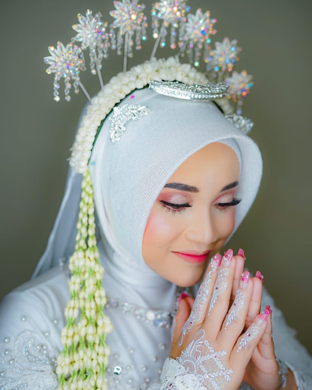 Paes Ageng Jogja Hijab Modern