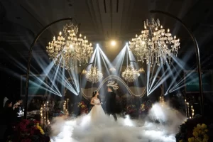 d2f55701ad92987d9be19f1bbab773dc0b0487f7-300x200 5 Trik Lighting Pernikahan agar Foto dan Video Terlihat Mewah, Sinematik, dan Berkelas